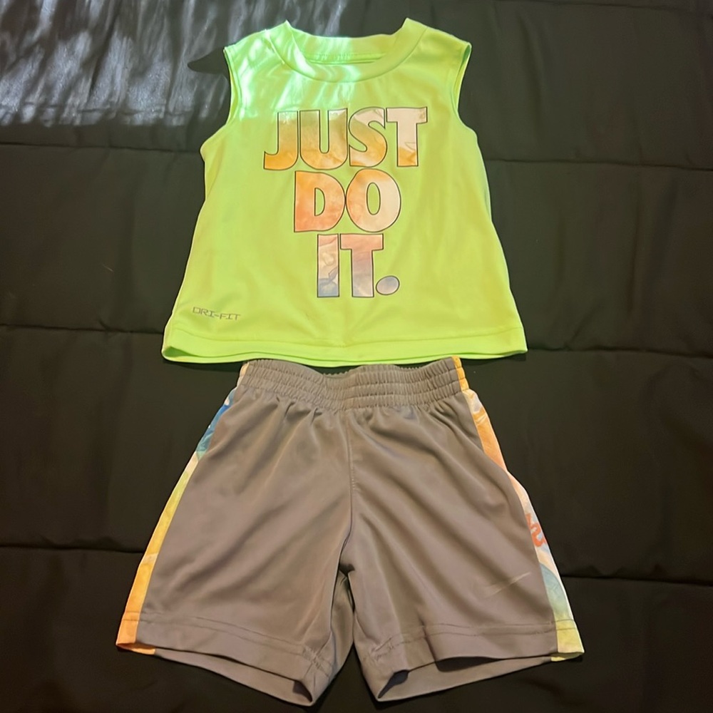 Nike Graphic Tee and Shorts Set